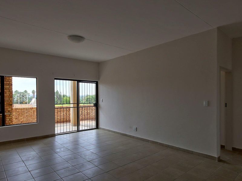 2 Bedroom/ 1 Bath/ 1 Carport / 1st Floor Unit. - Photo 4