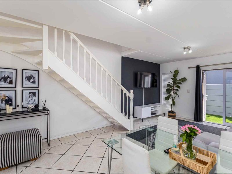 2 Bedroom Duplex Supreme - Photo 6