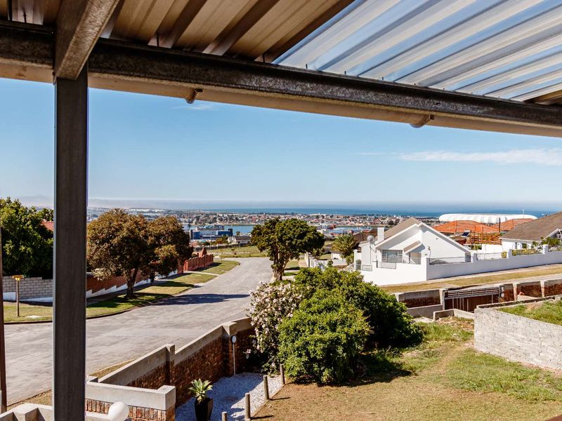 5 Bedroom House for Sale in Adcockvale - Photo 5