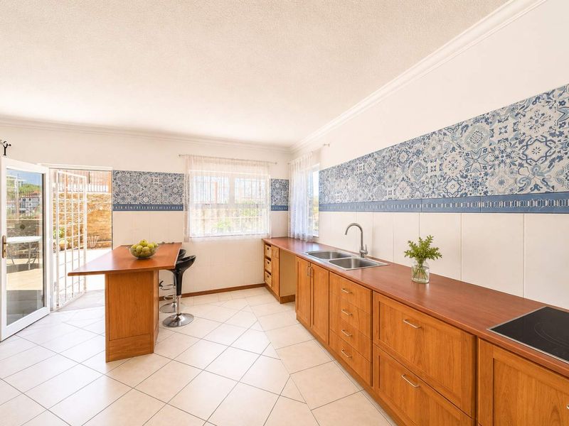 EXCELLENT LOCATION CLOSE TO PRESIDENT HOUSE - Photo 7