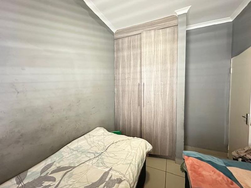 Modern 3-Bedroom Home for Sale in Heatherview, Akasia - Photo 9