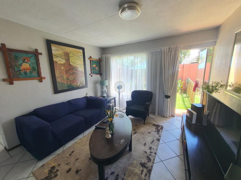 Townhouse - Investment Opportunity - Photo 2