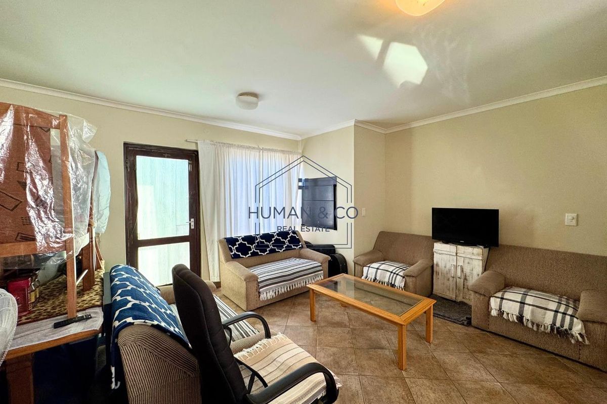 Modern ground floor townhouse near Lagoon and town center - Photo 4