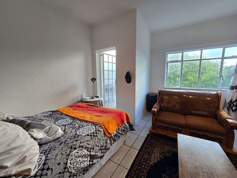 Neat & Cozy Bedsitter in the Heart of Richmond Hill - Photo 5