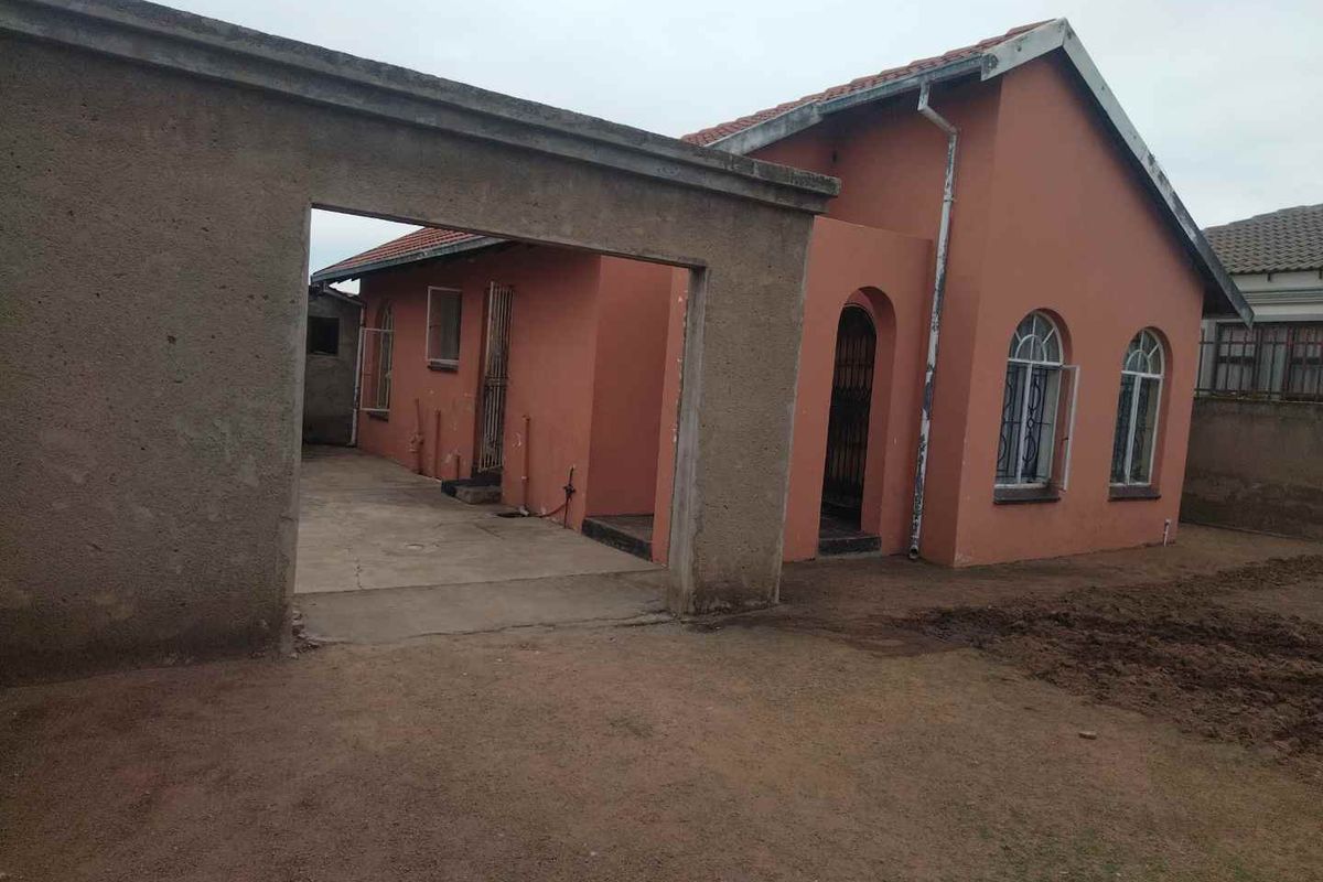 2 bedrooms house for sale in Mabopane M - Photo 2