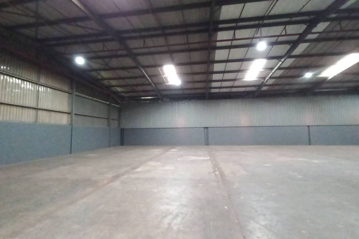 1,008m2 Secure Industrial Space Available in Isando's Premier Business Park - Photo 3