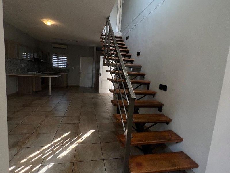 BEAUTIFUL | TOWNHOUSE | SALE - Photo 5