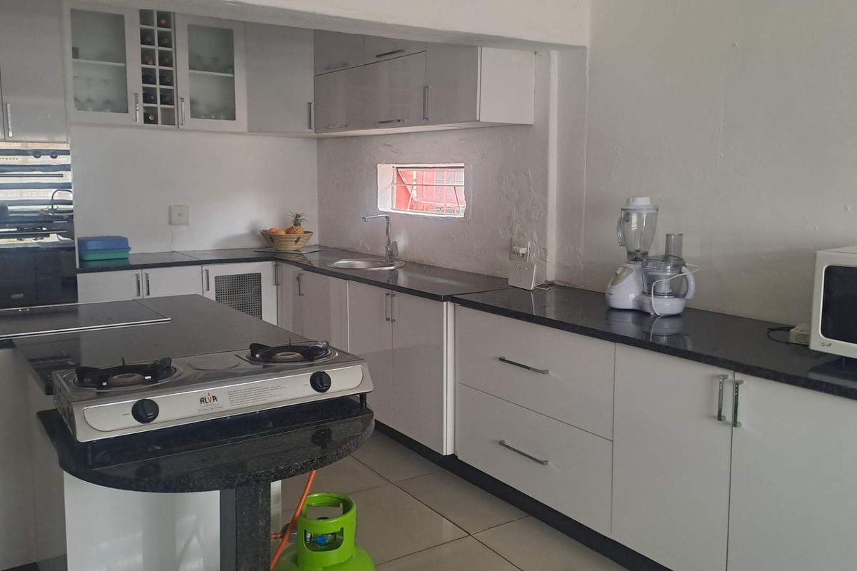 3 Bedroom For Sale In Estera Germiston - Photo 4