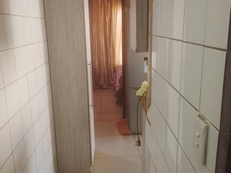 Spacious Living: 3-Bed Gem with No-Fuss Garden! - Photo 10