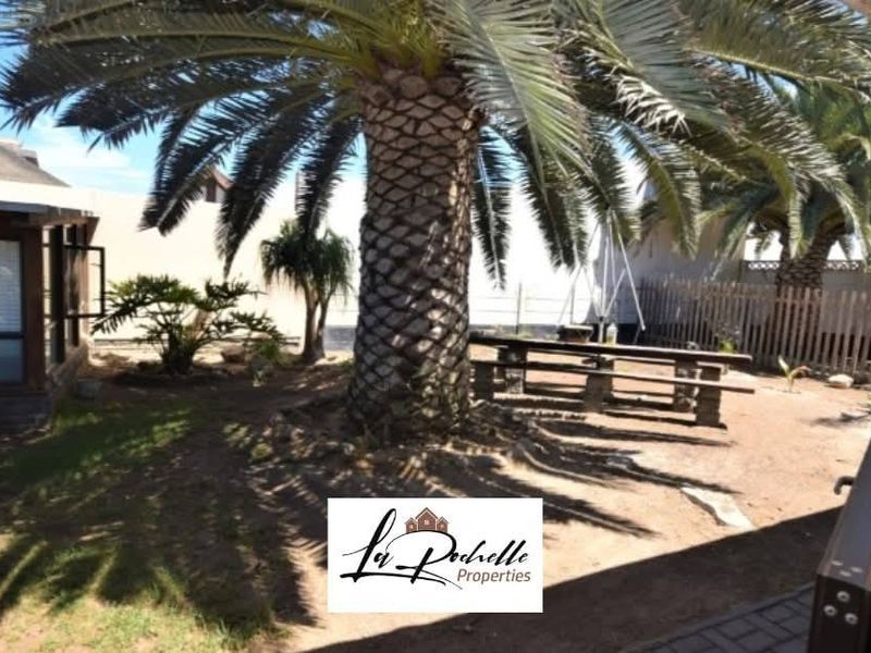 Freestanding Family home for sale - Vineta - Swakopmund - Photo 2