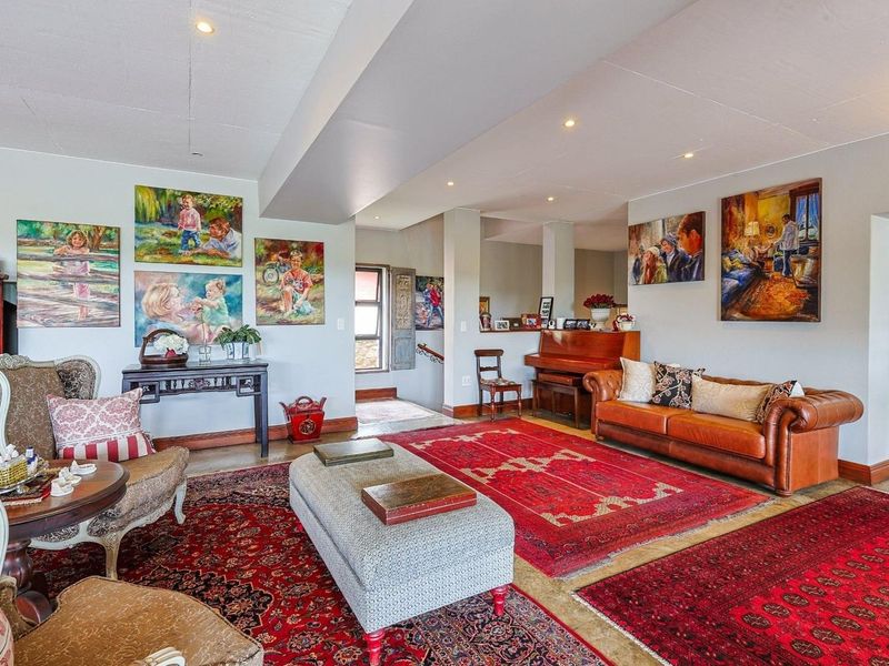 Modern Masterpiece with Breathtaking Views. - Photo 7