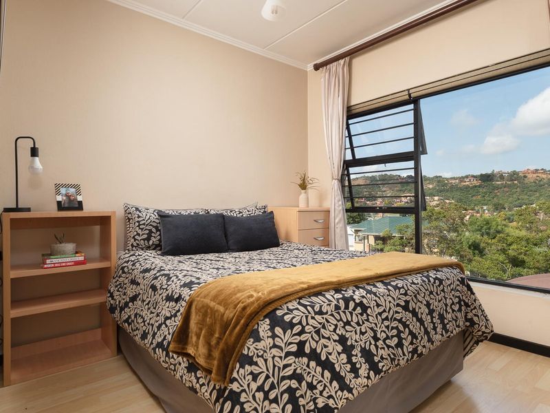 2 Bedroom Ground-floor Unit in Bakara-Glenvista with Stunning Views - Photo 10