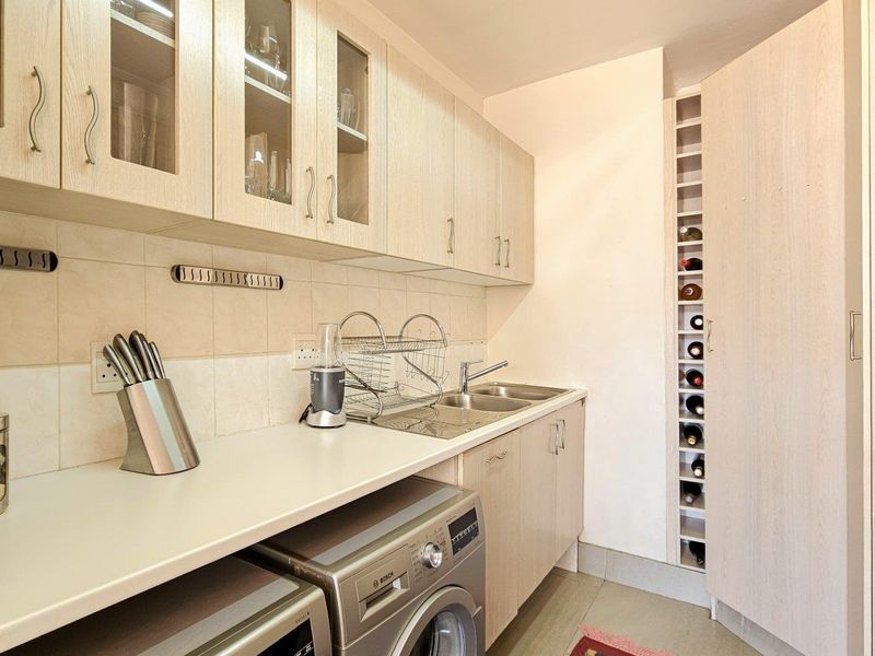 Duplex! With a large terrace on the Ridge! - Photo 9