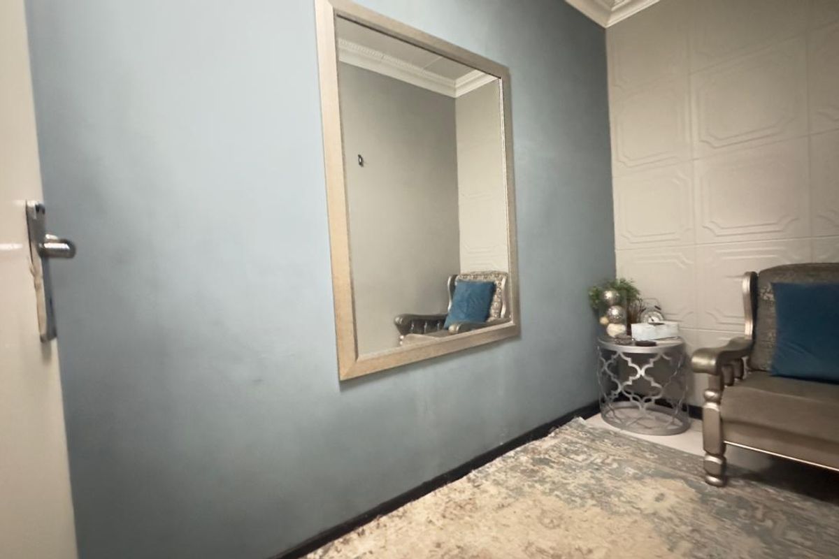 3 bedroom free standing house - Photo 5