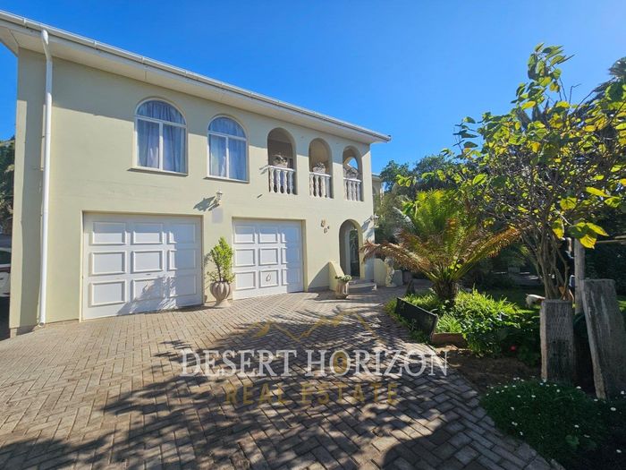 Property #2388952, House For Sale in Hage Heights