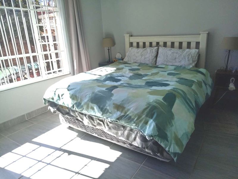 PICTURE PERFECT STARTNER OR SCALLING DOWN UNIT... - Photo 3