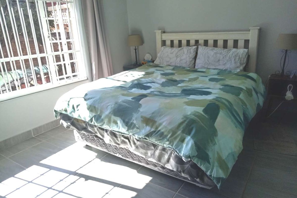 PICTURE PERFECT STARTNER OR SCALLING DOWN UNIT... - Photo 3