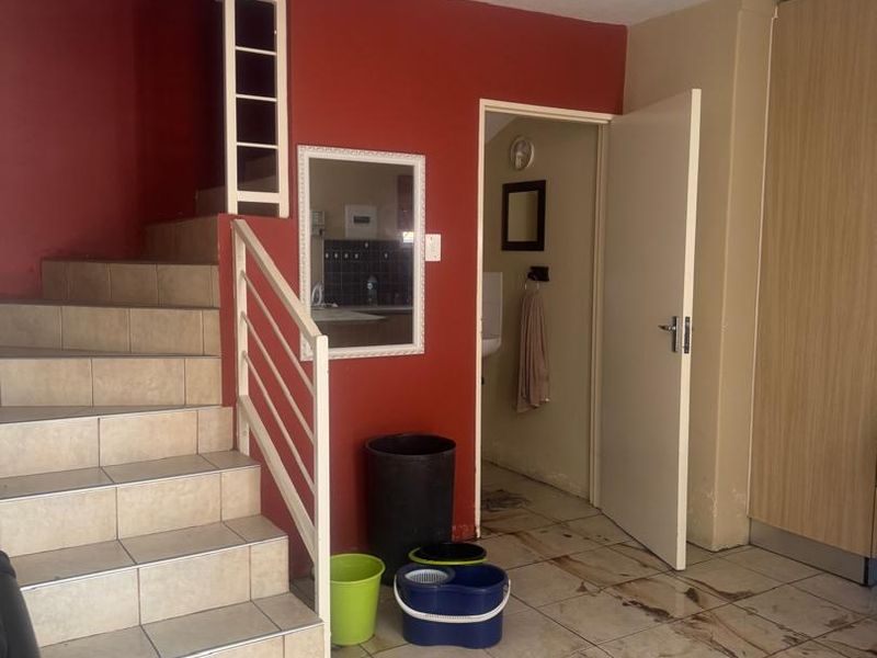 MISSION VILLAGE - FIX ME UPPER - Photo 4