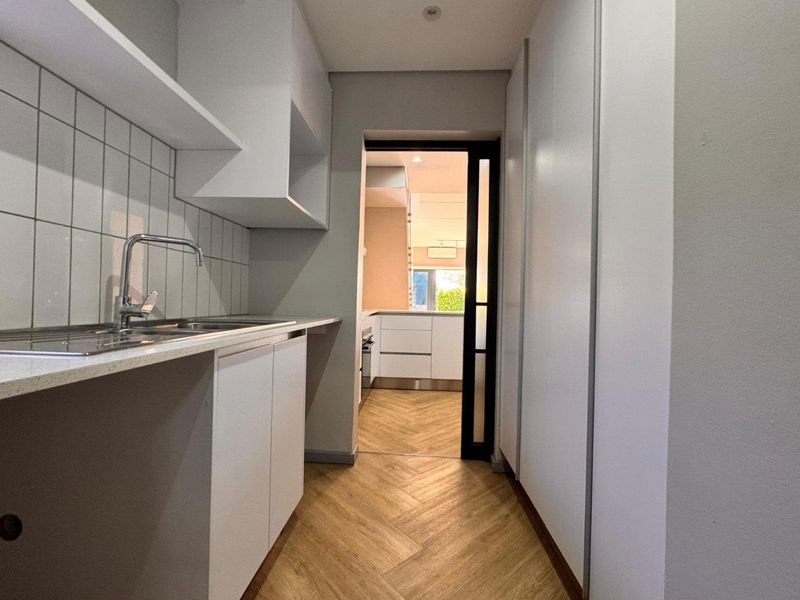 Modern Duplex in Willow Lane - Photo 7