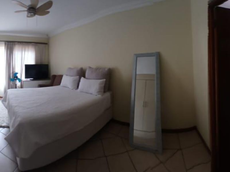 3 bedrooms house for sale in Heatherview Ext 27, Pretoria North - Photo 8