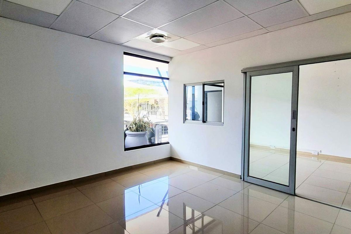 Commercial Space to Rent | Somerset Park - Value Rental, Fibre-Ready, Quick N2/M41 Access - Photo 4