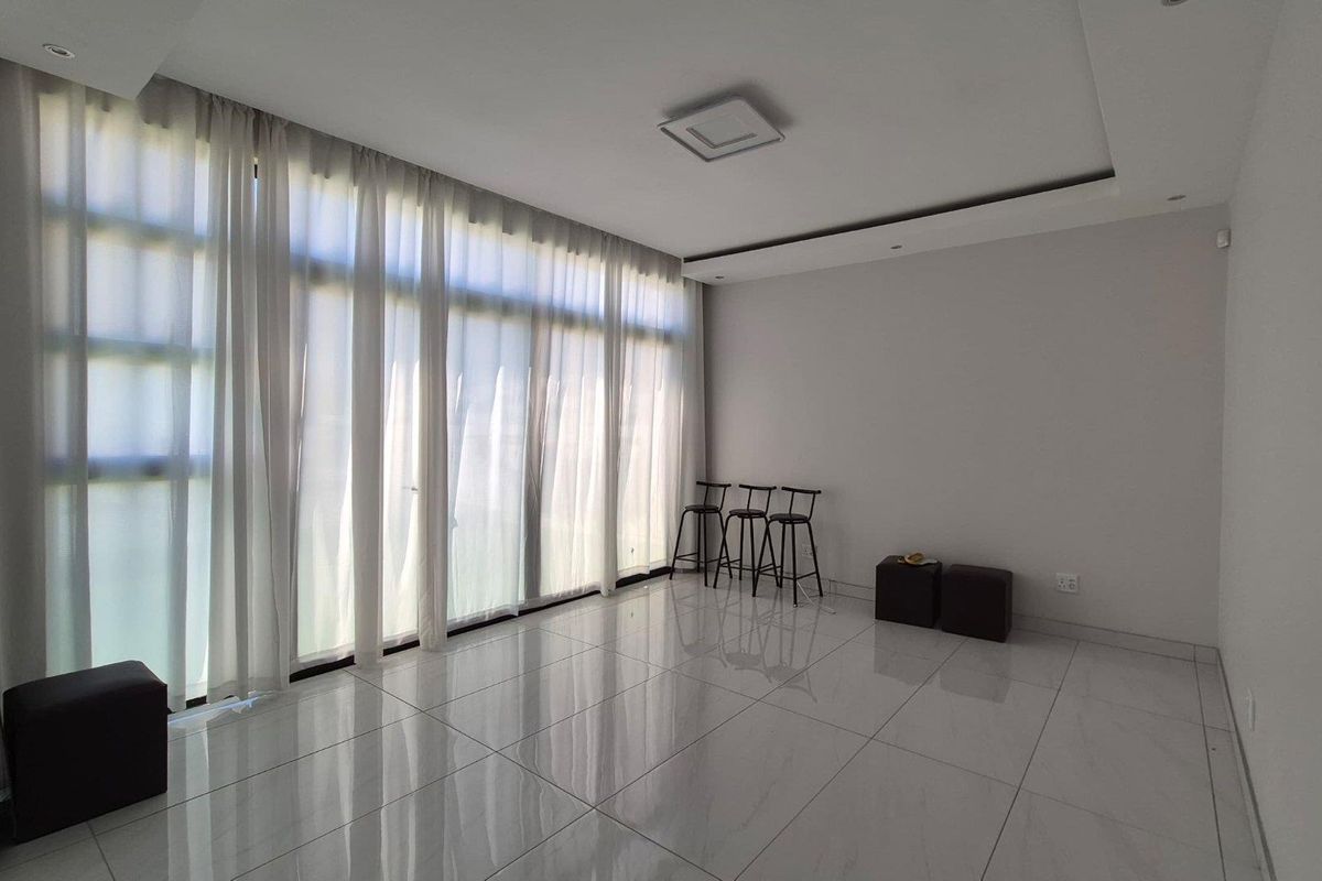 House for sale - Photo 5