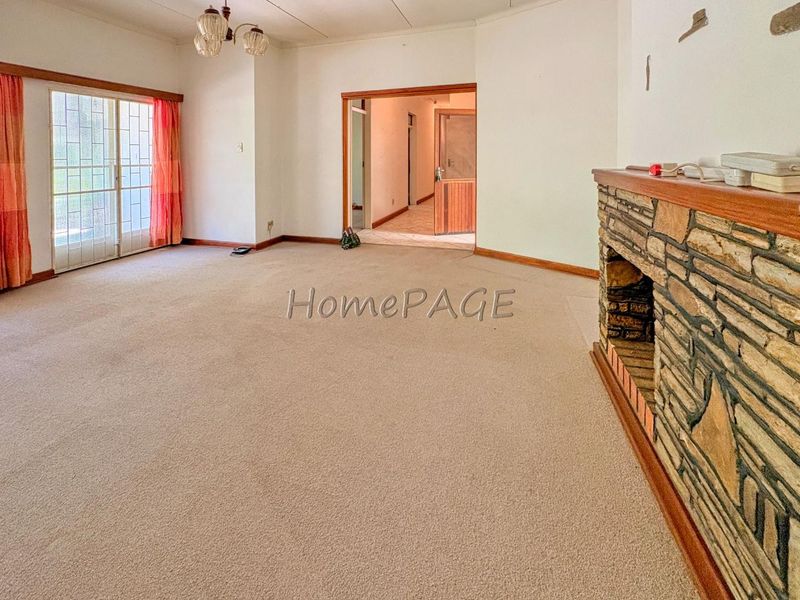 Otjiwarongo:  3 Bedr Home close to High School is for Sale - Photo 6