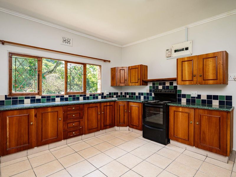 CHARMING STONE COTTAGE IN PRIME WATERFALL 1 WITH POOL! - Photo 5