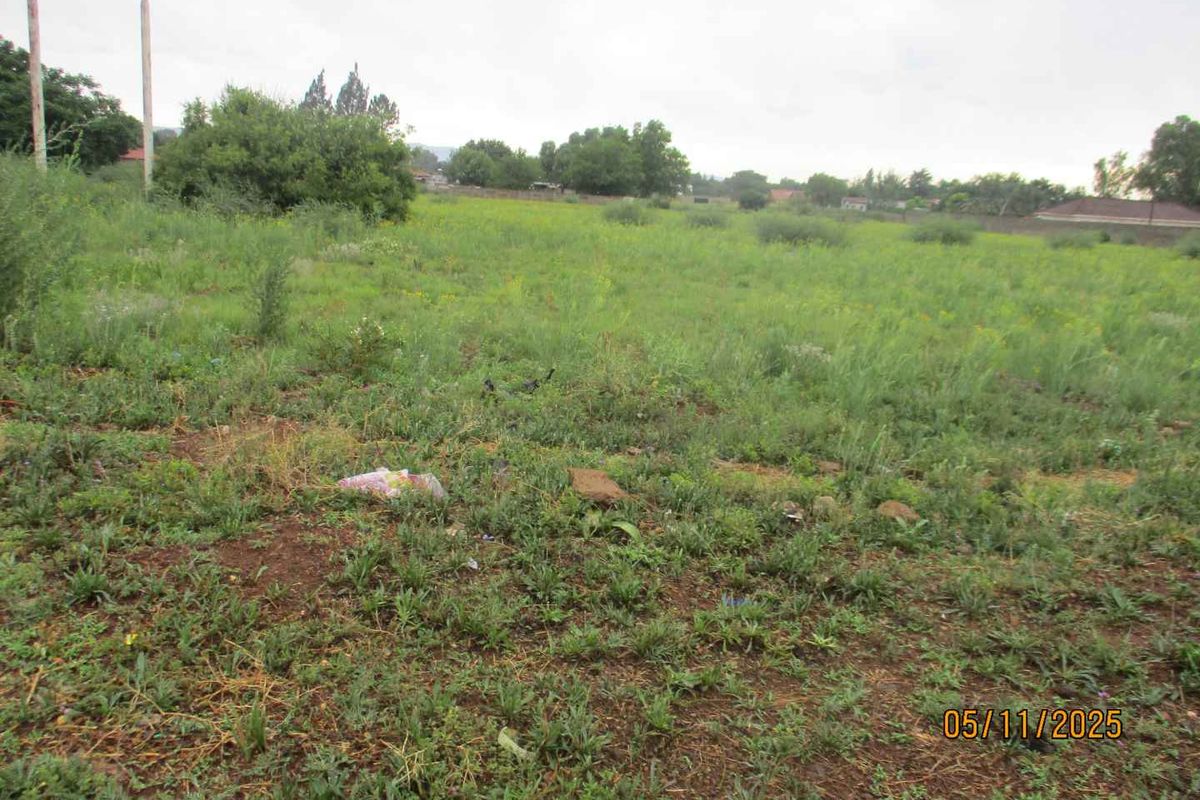 Enjoy the tranquility of Henley - Photo 3