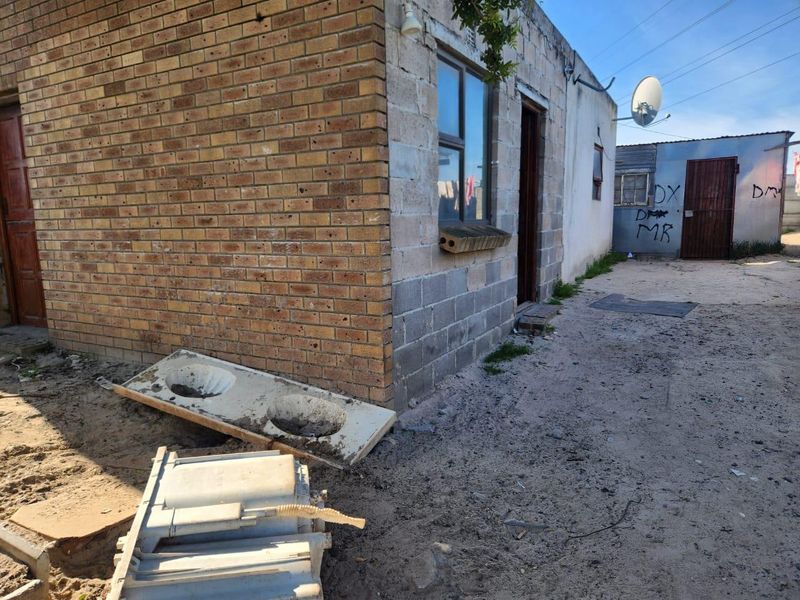 2-Bedroom House for Sale in Delft Suburban. - Photo 8