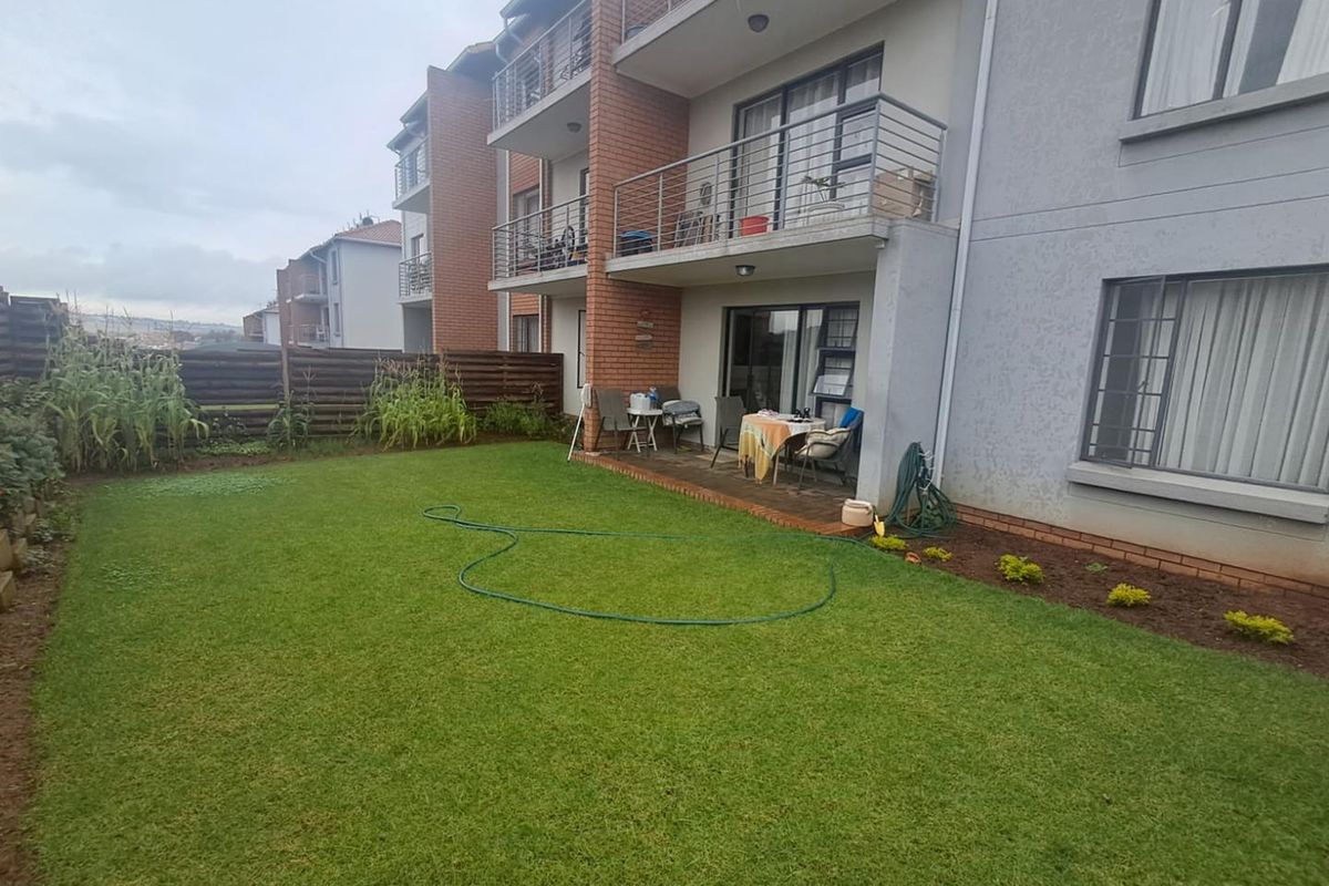 Elegant 4-Bedroom Ground Unit in Sagewood, Midrand - Photo 2