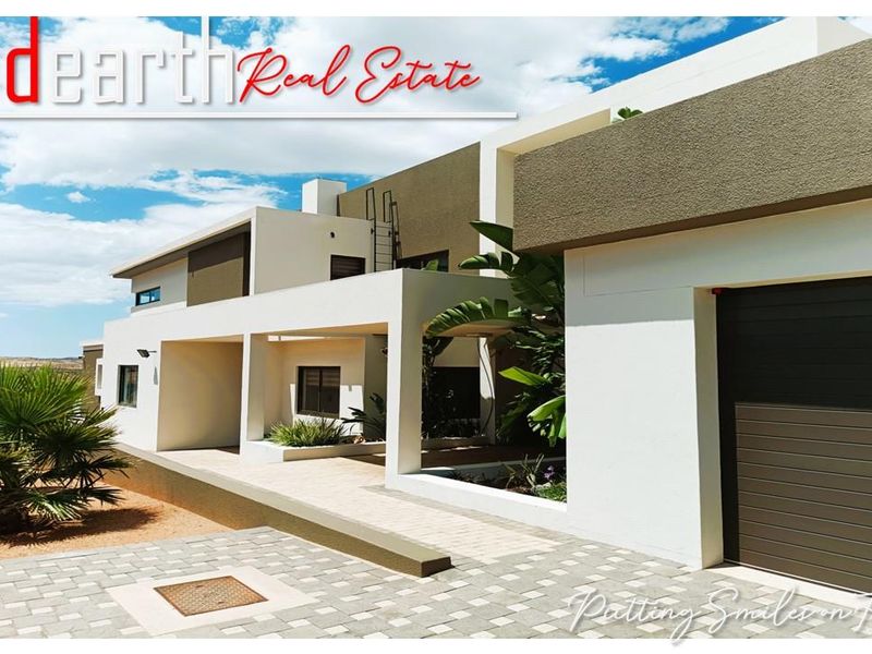 “An Enviable Luxurious Country Villa” - Photo 4