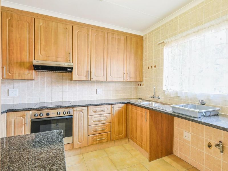 Beautiful 3-bedroom Simplex in The Wilds Estate - Photo 5