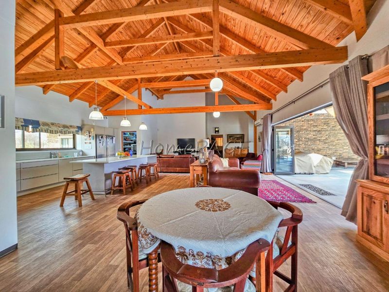 Omaruru Wildlife Estate, Omaruru:  Lifestyle property with 4 Bedr Home is for Sale - Photo 8