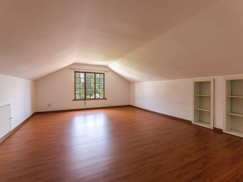 2 BEDROOM LOFT APARTMENT FOR SALE IN BRYANSTON - Photo 3