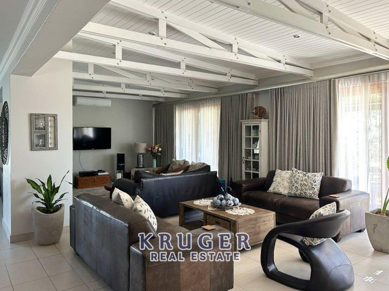 Modern 5-bedroom double story property with serene views. - Photo 7