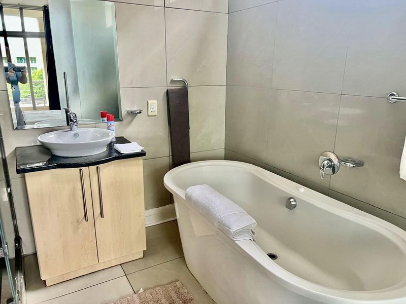 1 BED FULLY FURNISHED MODERN APARTMENT MORNINGSIDE FOR SALE - Photo 6