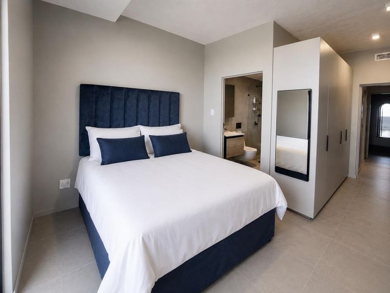Hendra - Luxury Fully Furnished 2-Bedroom Apartment To Let | La Lucia - Photo 10
