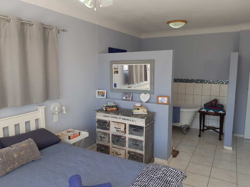 Guesthouse at the tranquil & serene Long Beach - Photo 3