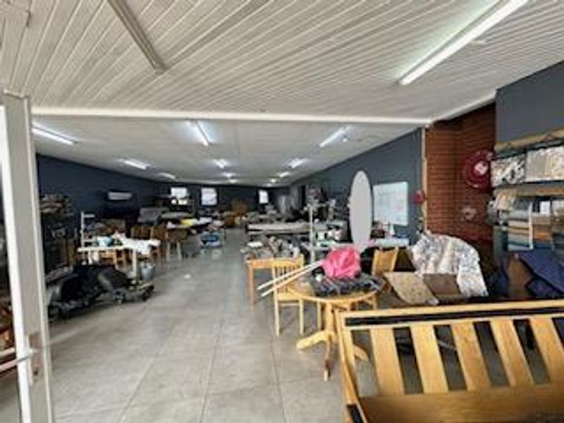 Prime 280m2 Retail Space in High-Traffic Pretoria North! - Photo 4