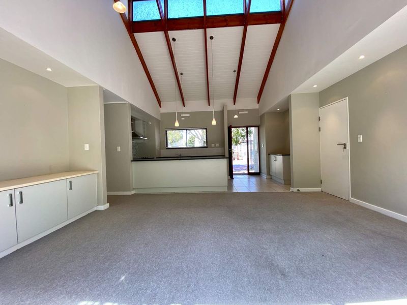 Hout Bay retirement at its best - Photo 6