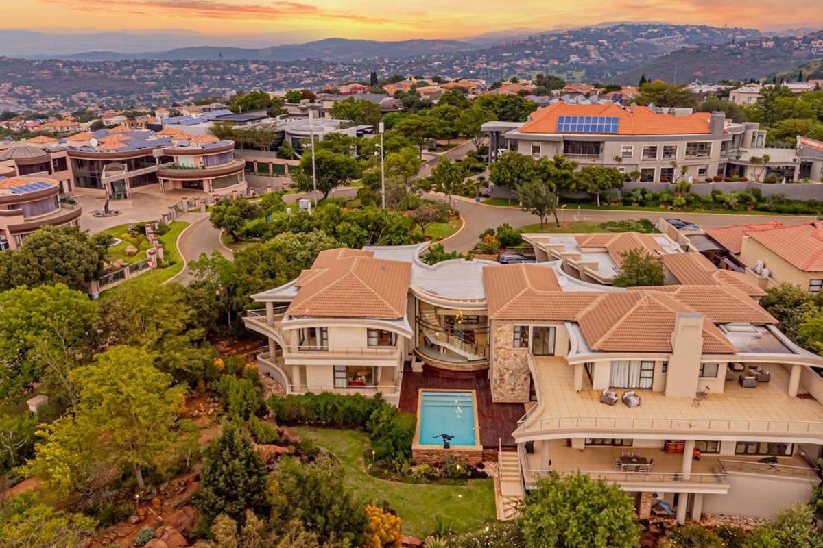 5 Bedroom House of Architectural Grandeur in Meyersdal Eco Estate – A Double-Stand Masterpiece of Modern Luxury - Photo 5