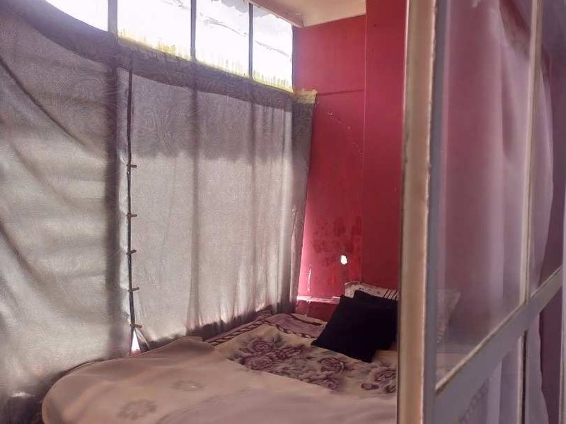 A spacious 1,5 bedroom apartment in Pretoria West is now for sale. - Photo 10