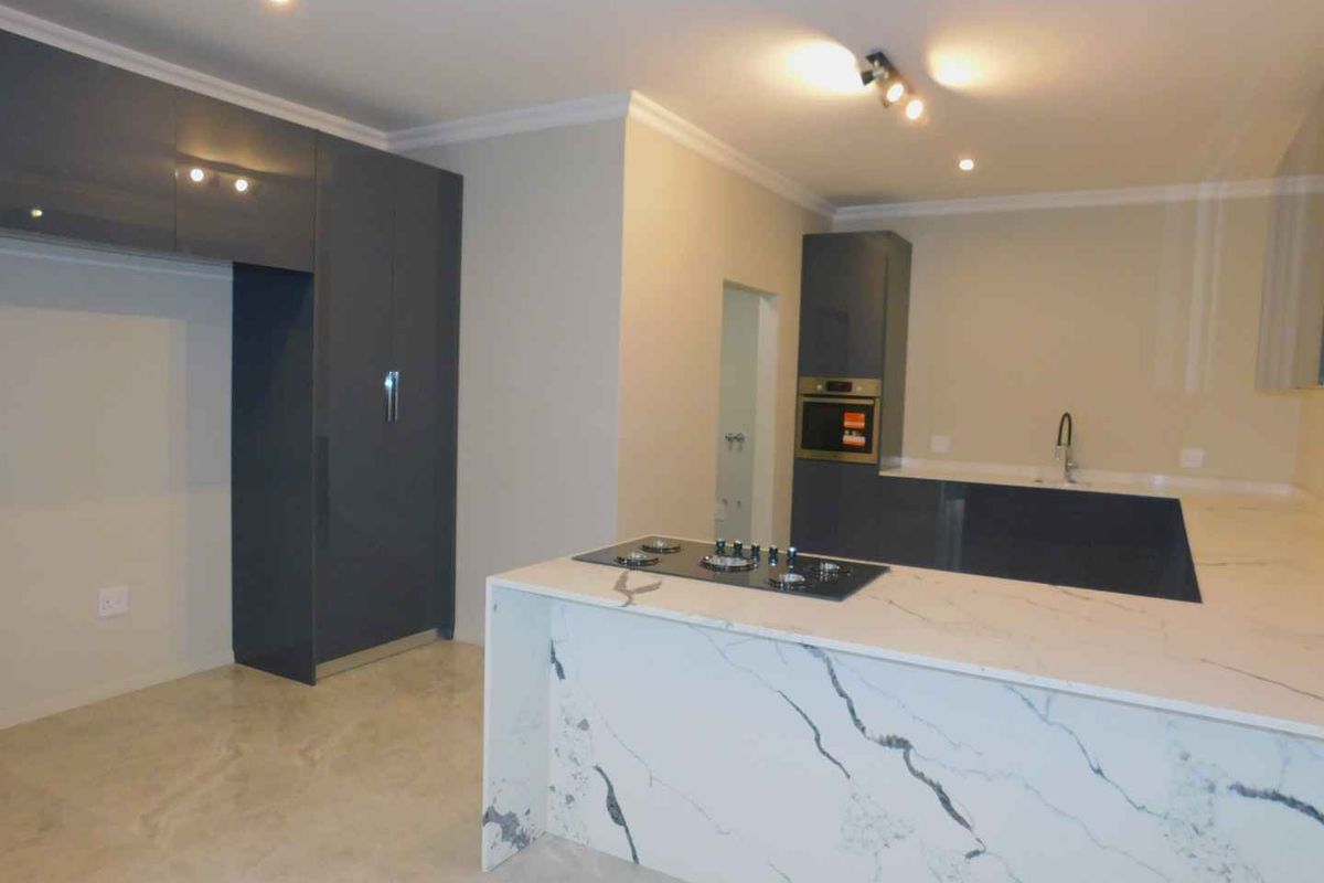 4 Bedroom Cluster In Hyde Park - Photo 4