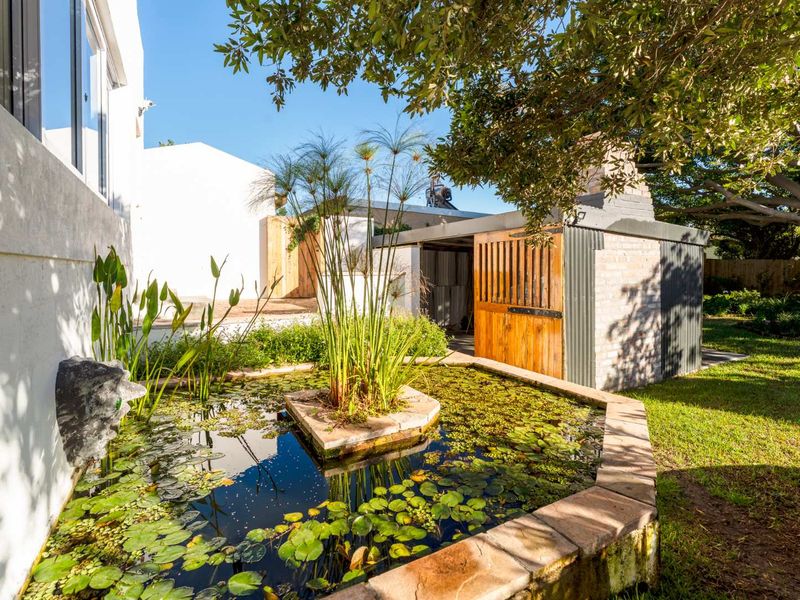 Garden of Eden - 3 Bed, 2 Bath - Photo 2