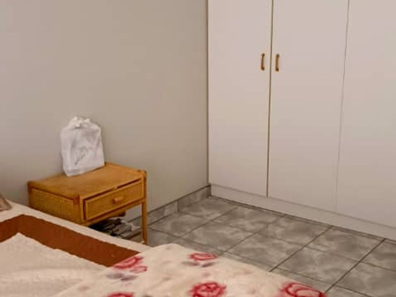 Hochland Park  Duplex Apartment - Photo 8