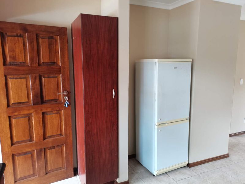 02 Bed Townhouse to rent - Photo 7