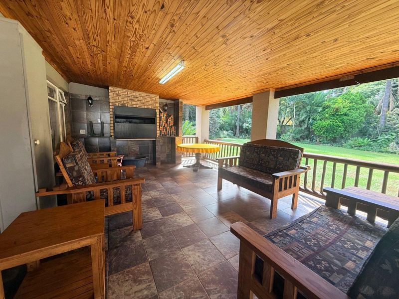 Large Beautiful 4 Bedroom house for sale in Vryheid - Photo 10