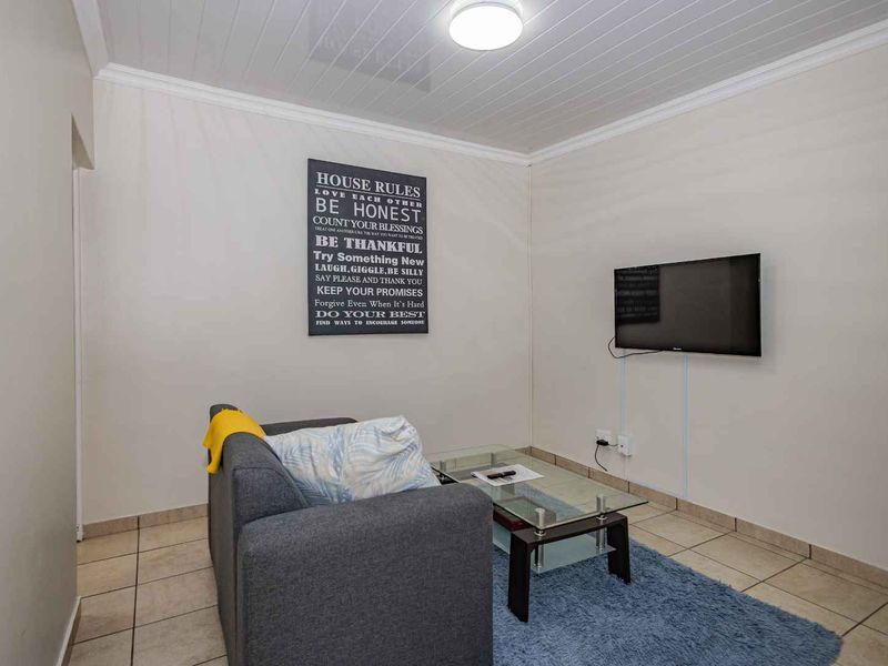 La Bella Vida Self Catering Apartments - Photo 7