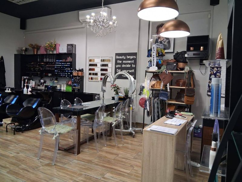 To let Maerua mall - Commercial unit - Photo 4